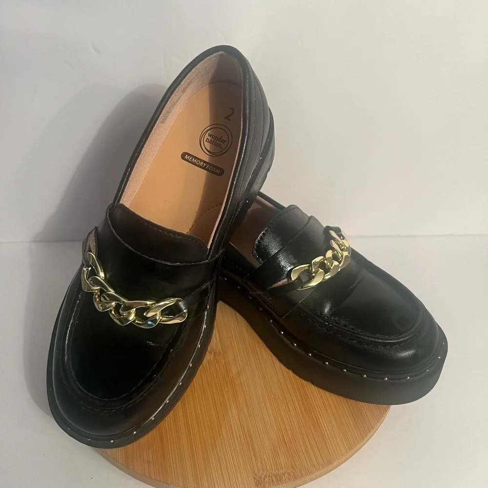 Girls black dress shoe size 2